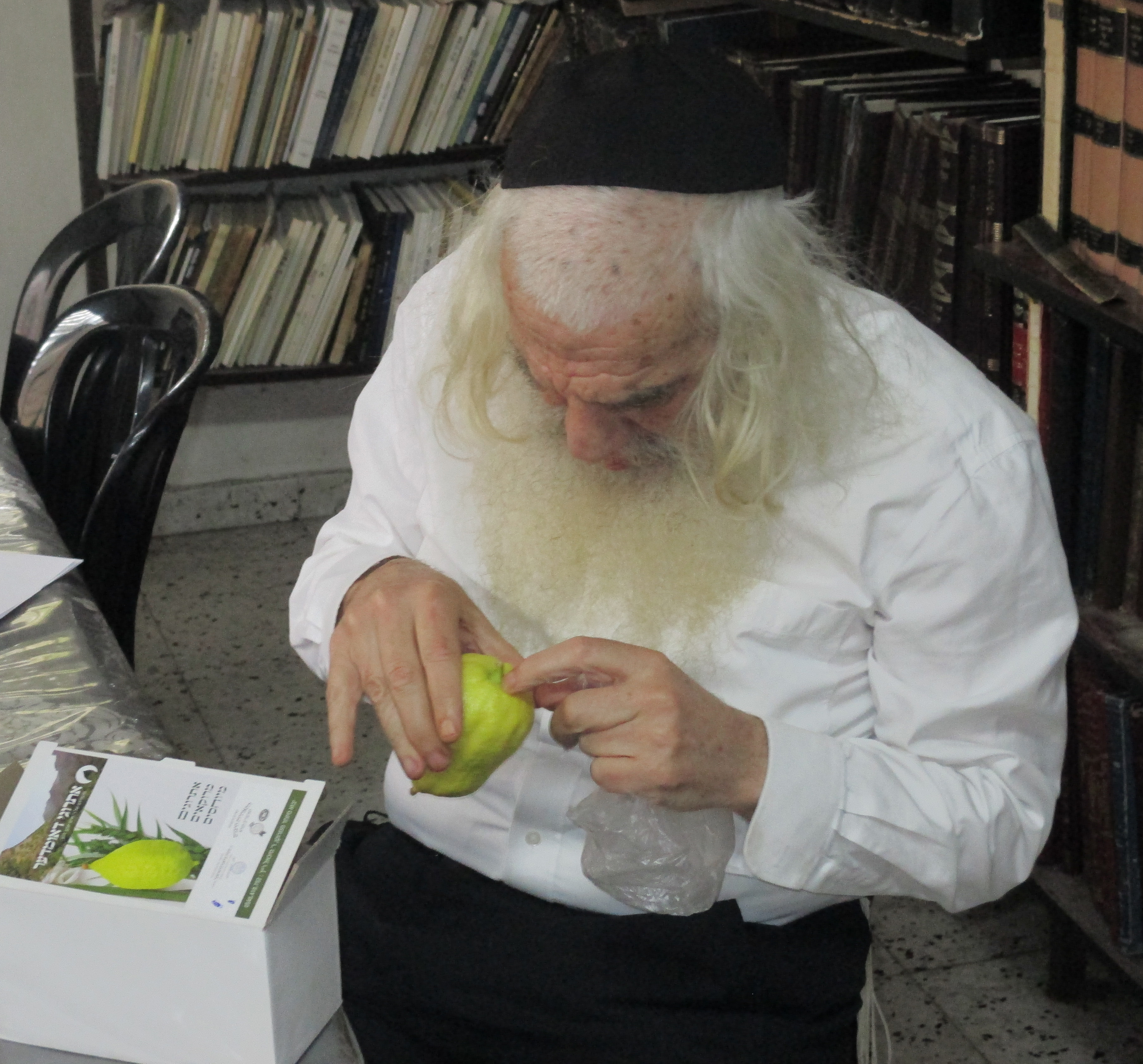 Rabbi Asher Deutsch, of blessed memory